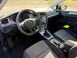 Volkswagen Golf 7 2015 1.2 TSI 63kW Uranograu LED - Volkswagen Golf mit Benzin-Antrieb: 1.6