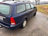 Ford Focus 1.8  - Ford Focus aus 2003: Kombi