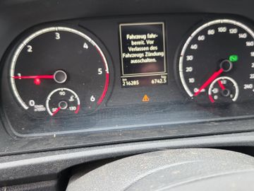 Volkswagen Caddy - 11
