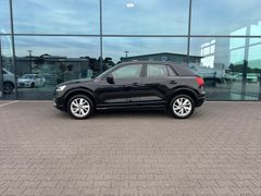 Fahrzeugabbildung Audi Q2 30 TFSI sport AHK Navi Einparkhilfe Sitzhzng.