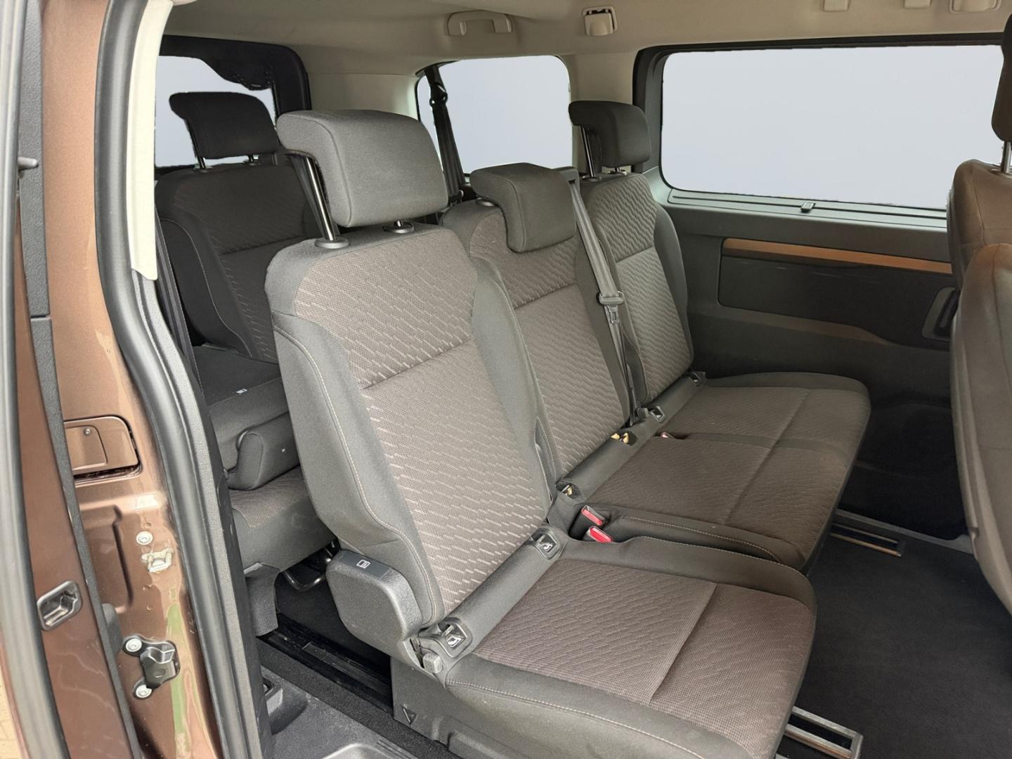 Toyota Proace Verso 2.0 D-4D L1 Team D *Navi*CAM*SHZ*LM