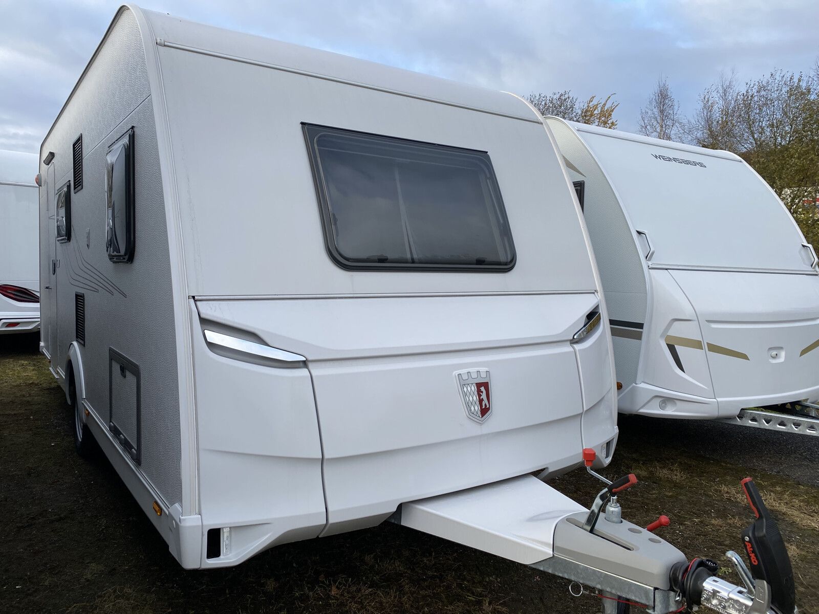 Fahrzeugabbildung Tabbert Senara 460 DMK 2.3