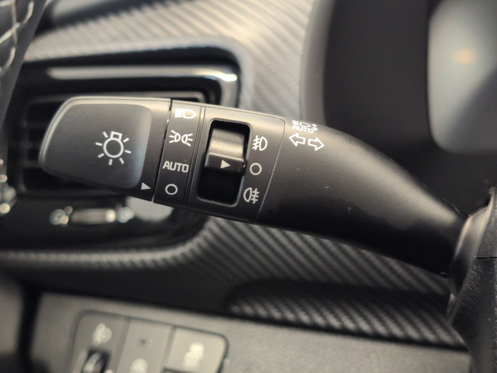 KIA Stonic  1.0 T-GDI 100 48V DCT GT-Line Technologie – Bild 33