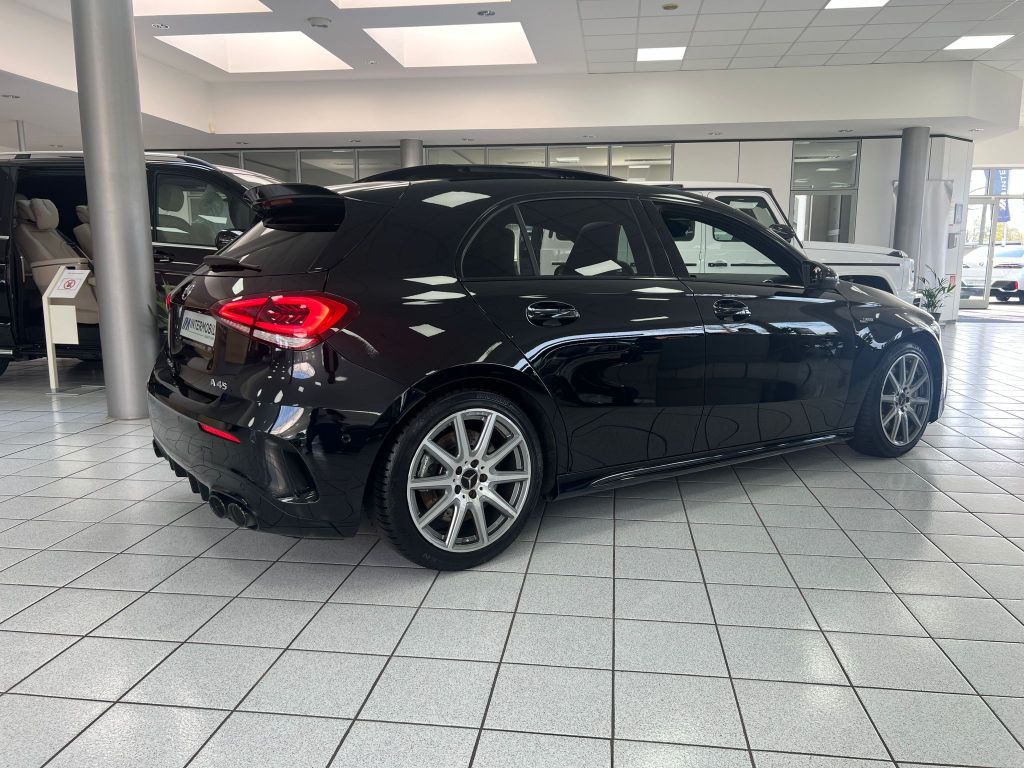 Mercedes-Benz A 45 AMG 4Matic PANO*BURMESTER*HUD*360°*DRIVERS*