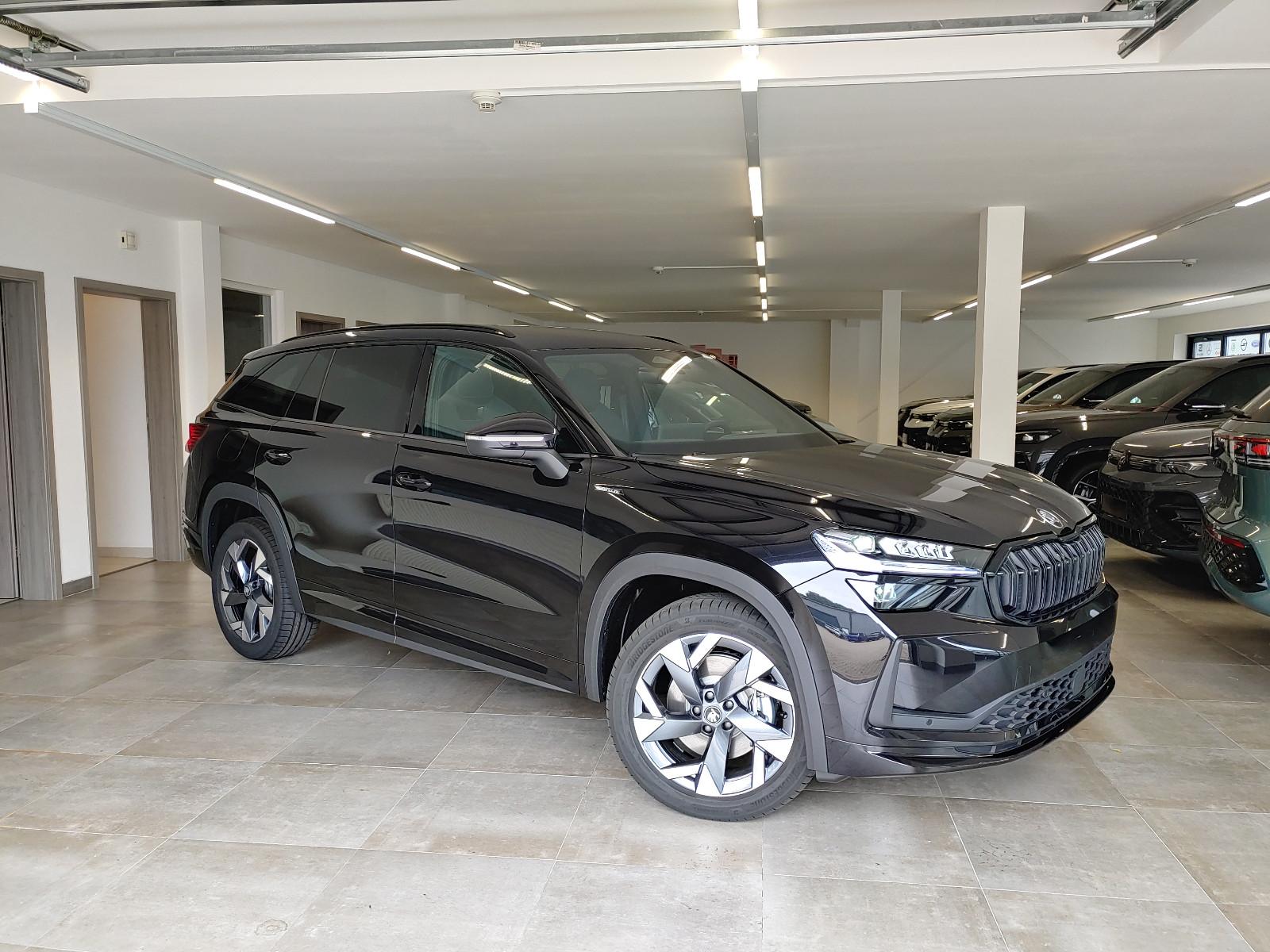 Skoda Kodiaq iV 150 DSG Sportline Navi/AHK/Kamera/5Jah