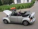 Volkswagen Käfer Cabrio 1303 - silberne Volkswagen Käfer
