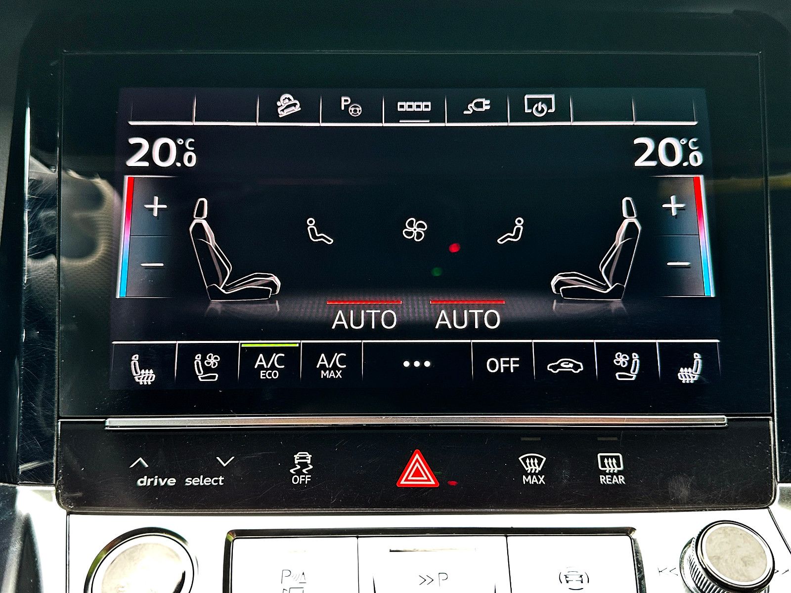Audi Q8 e-tron - Bild 20