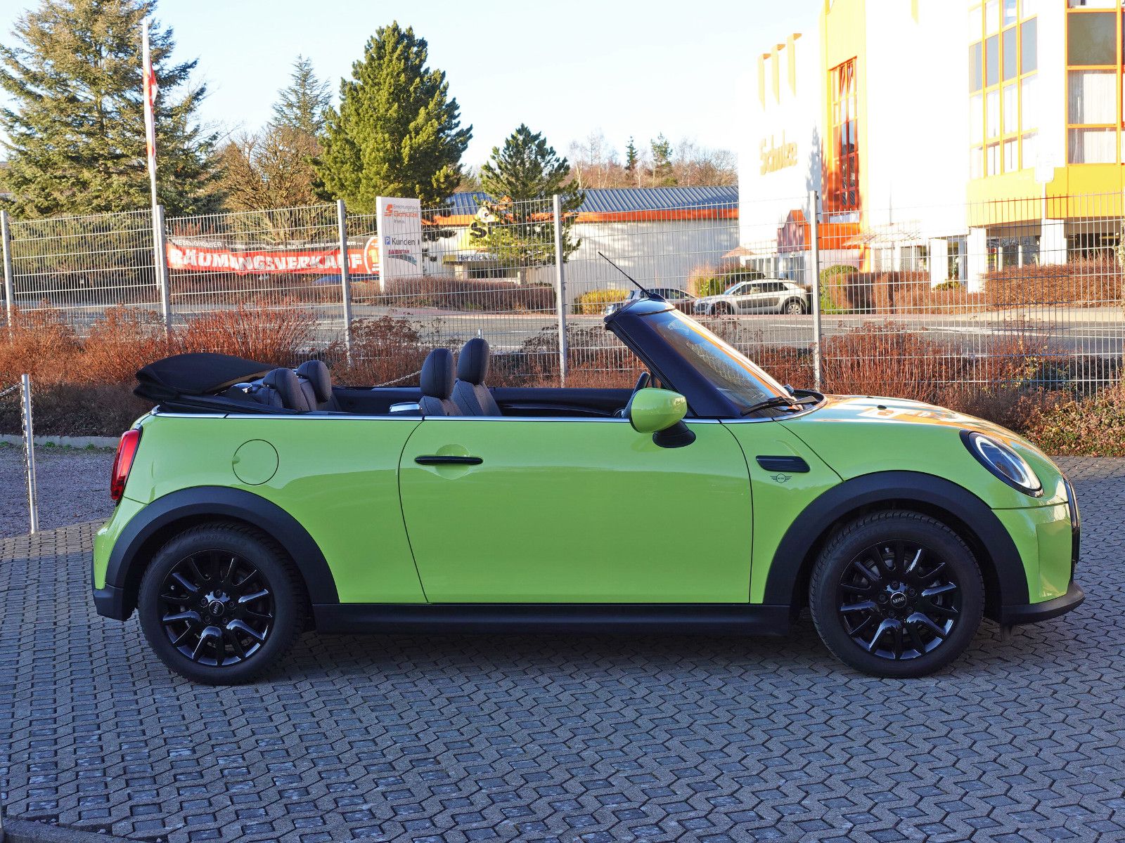 Fahrzeugabbildung MINI Cooper Cabrio Aut. I.Hd Navi CarPlay ZestyYellow