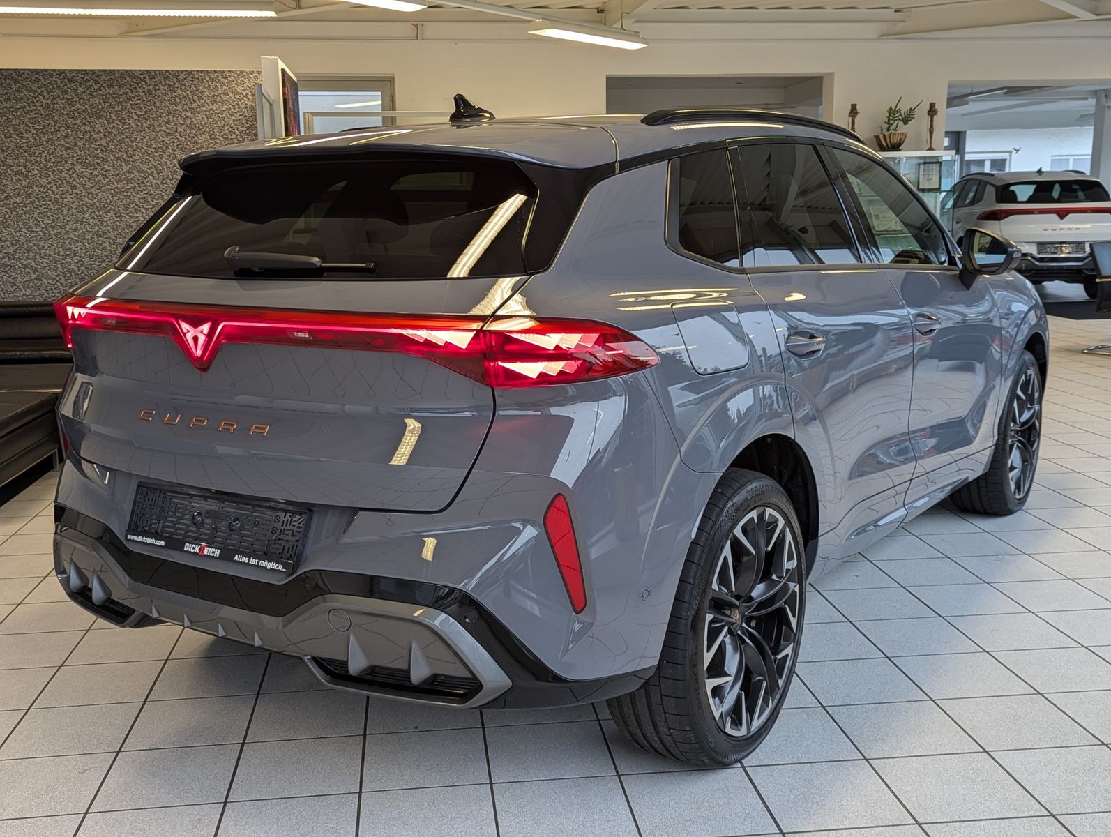 CUPRA Terramar 2.0 VZ 4D Drive-XL HUD Matrix Pano 20" - Image 7