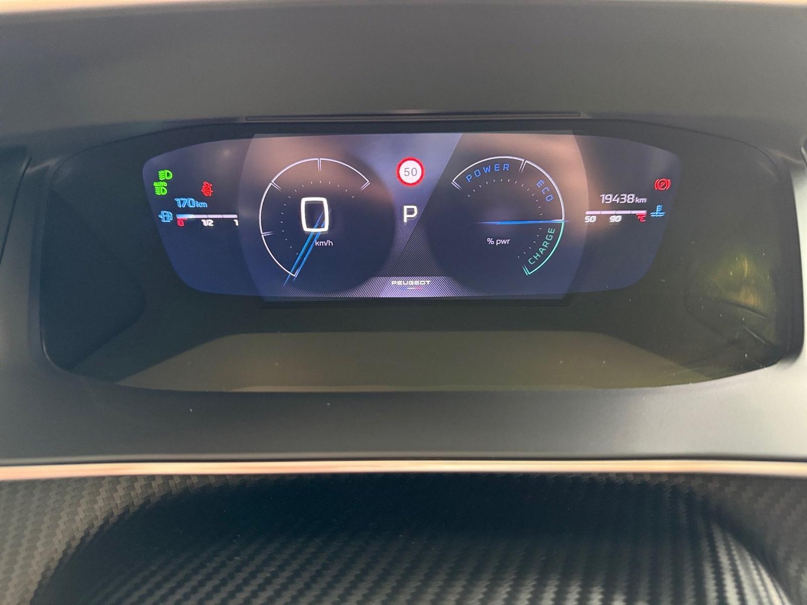 Peugeot 208 Hybrid 136 eDSC6 GT LED PDC Kamera DAB