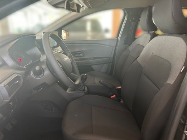 Fahrzeugabbildung Dacia Sandero Essential TCe 90 Klimaanlage LED Fahrerp