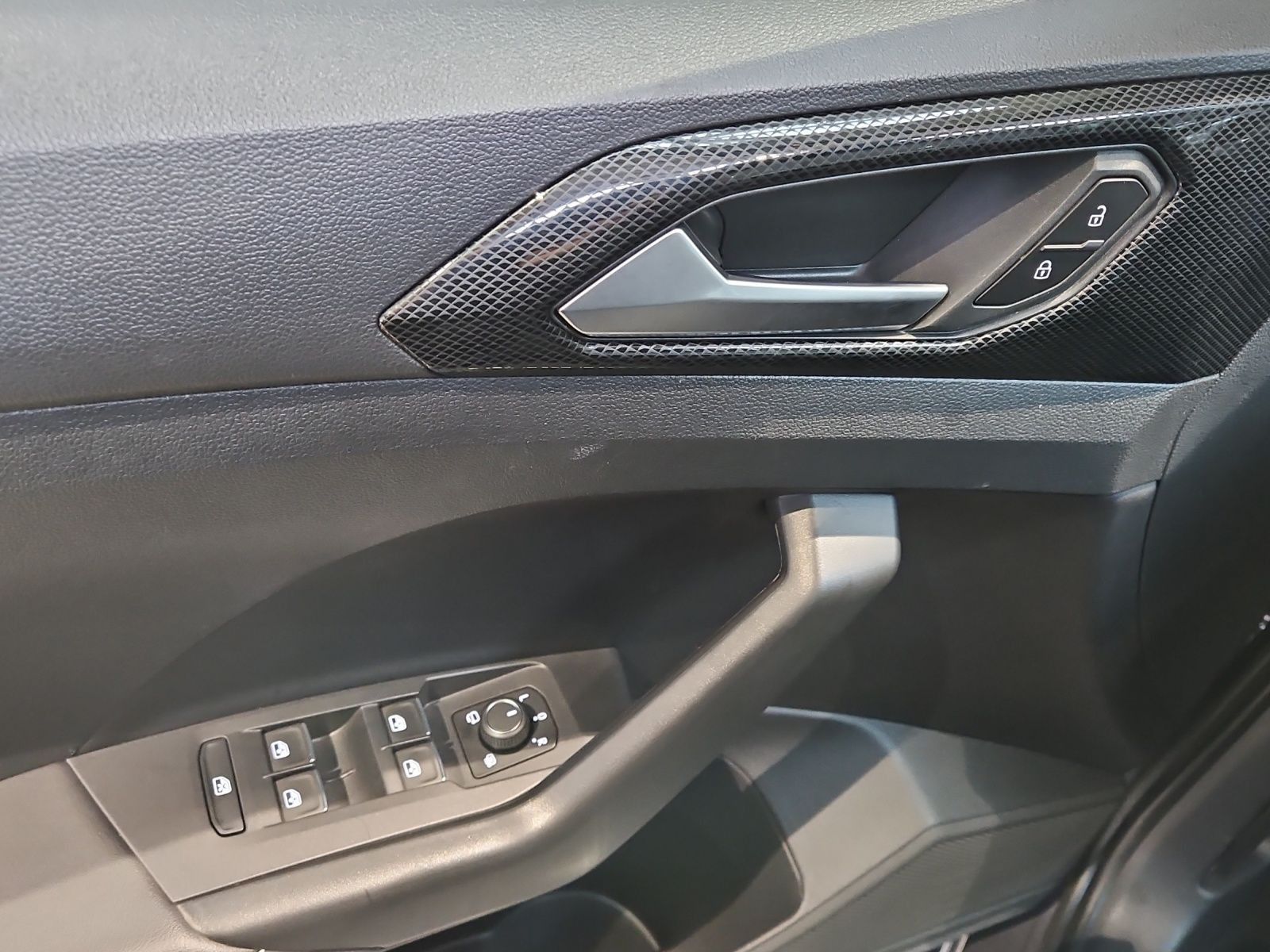 Volkswagen T-Cross - Bild 17