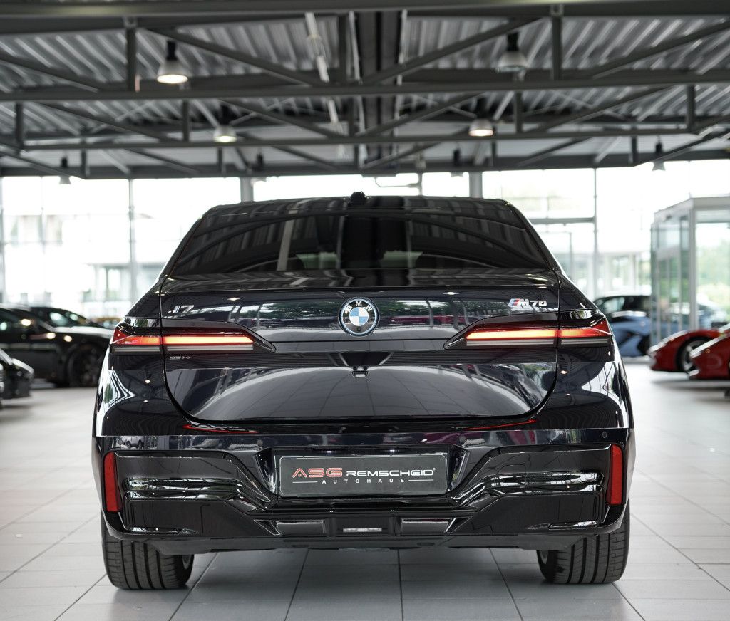 Bmw I7