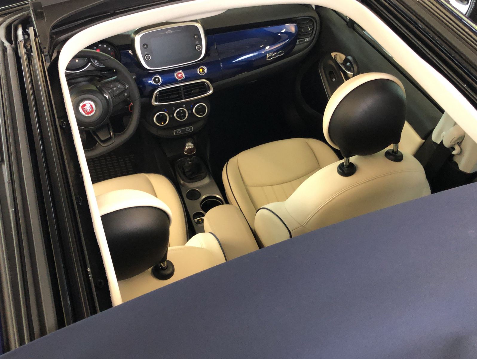 Fahrzeugabbildung Fiat 500X Yacht Club Capri