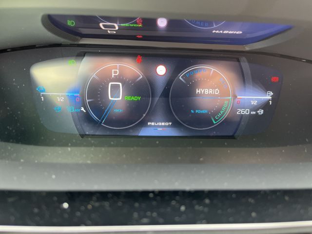Peugeot 308 SW Plug-In Hybrid 225 e-EAT8 GT