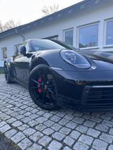 Porsche 992 Carrera 4S Coupé Carrera S - Top gepflegt  - Porsche 992 in Frankfurt (Main)
