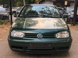 Volkswagen Golf 2.0 Automatik - Volkswagen Golf aus 1999: Cabrio