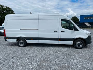 Fahrzeugabbildung Mercedes-Benz Sprinter III 317 CDI / RWD / AWD / Kam.