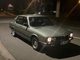 BMW 524 - BMW 524 mit Schiebedach