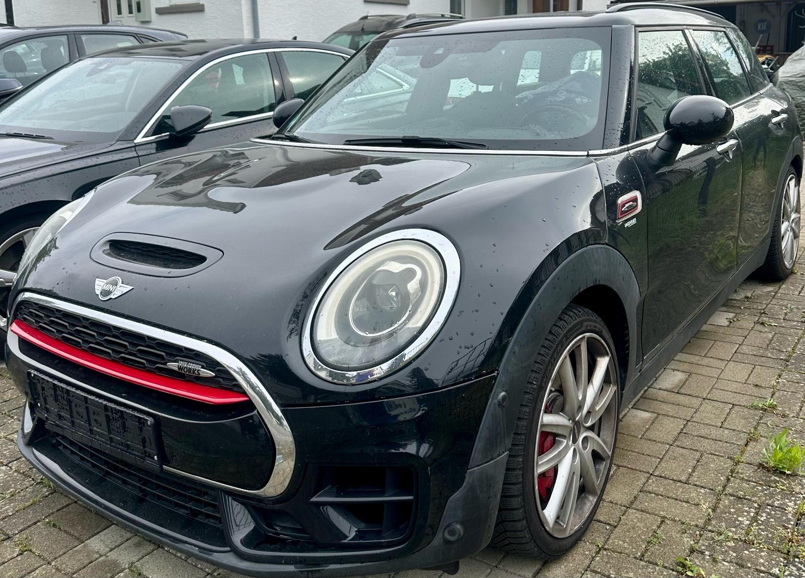 MINI JOHN_COOPER_WORKS Clubman John Cooper Works All4