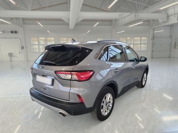 Ford Kuga - 4