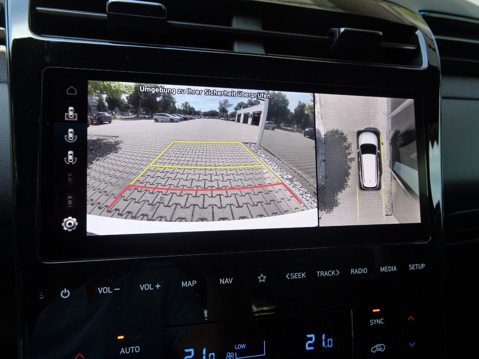 Fahrzeugabbildung Hyundai TUCSON 1.6 T-GDI PHEV AT 4WD N-LINE SITZP. SD