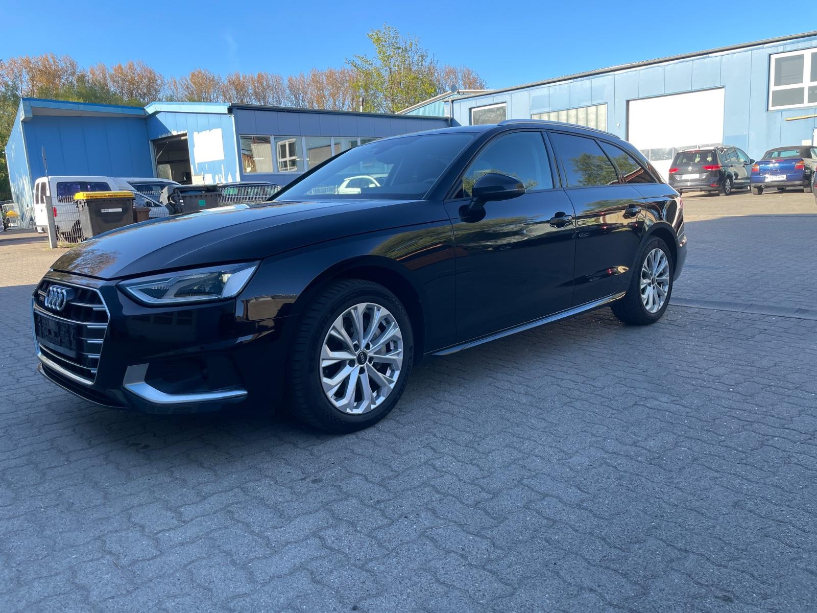Audi A4 Avant 40 quattro-S tronic-Navi-AHK-8 fach Alu