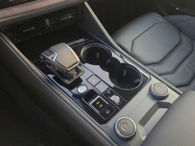 Touareg 3.0TDI Elegance 4Motion Luft AHK Memory