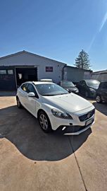 Volvo V40 Cross Country - 2