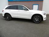 Mercedes-Benz GLC 43 AMG  Luft Hud Pano Burmester Memo ACC - weiße Mercedes-Benz GLC 43 AMG