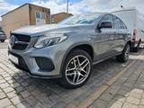 Mercedes-Benz GLE 350 d 4MATIC - AMG Line - Top Zustand - Mercedes-Benz GLE 350 in Hamburg
