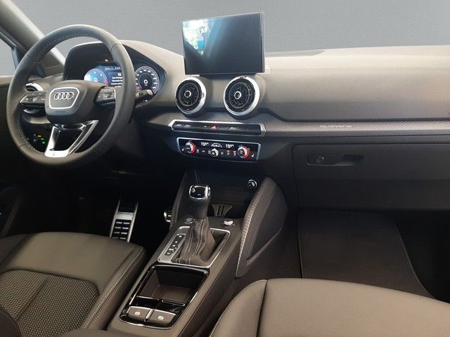 Fahrzeugabbildung Audi Q2 S line 35TDI quattro S-tronic AHK Navi Matrix