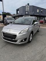 Peugeot 5008 Active*7Sitzer,Sitzh.Zuheizer* - Peugeot 5008 in Nürnberg