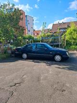 Mercedes-Benz Mercedes E320 - Mercedes-Benz E 320 in Stuttgart