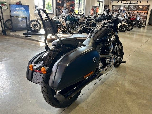 Fahrzeugabbildung Harley-Davidson FLSB Sport Glide 107cui Penzel Auspuff