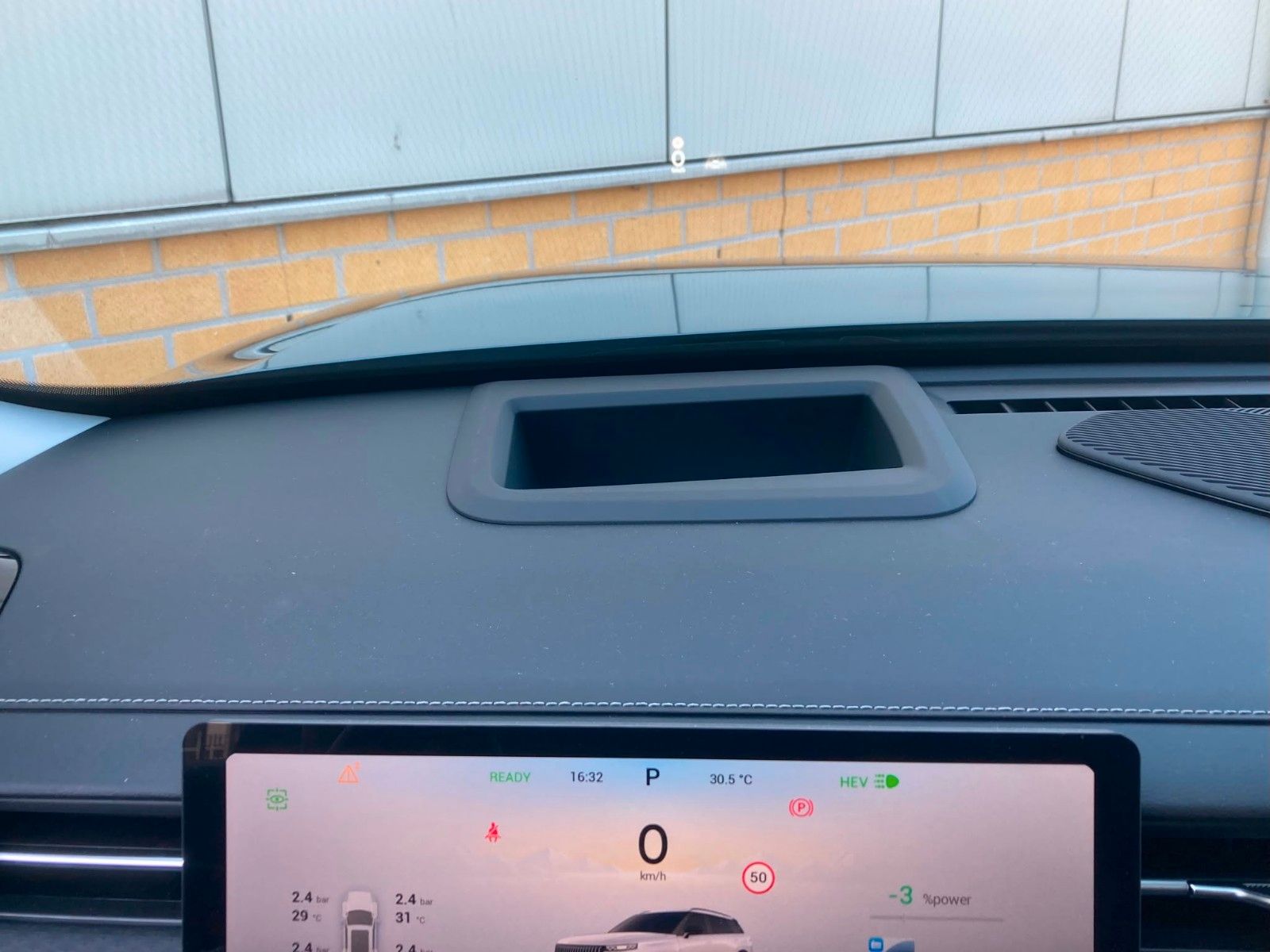 Fahrzeugabbildung JAECOO 7 1.5 TGDI PHEV 255 kW Exclusive/Sofort