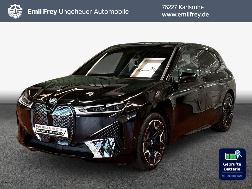 BMW iX xDrive40, AHK, Glasdach, SHZ