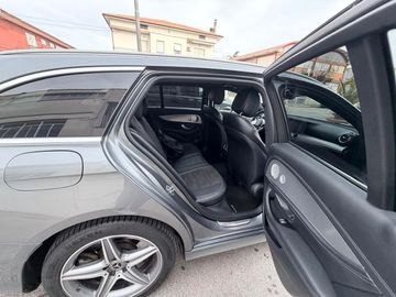 Mercedes E 300 - 9