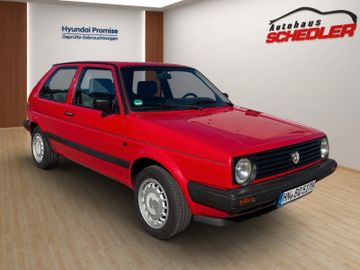 Volkswagen Golf - 2