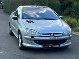Peugeot 206 Cabriolet CC Platinum - Peugeot 206 in Köln