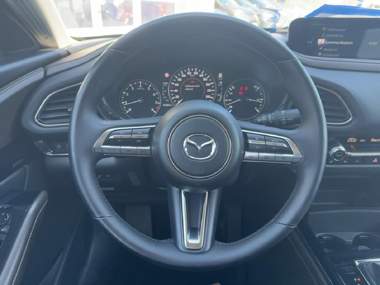 Fahrzeugabbildung Mazda CX-30 Selection AWD + AHK