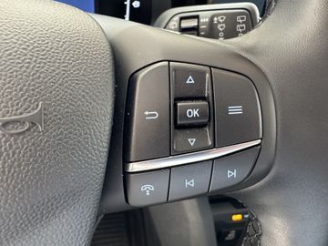 Ford Tourneo Courier Titanium