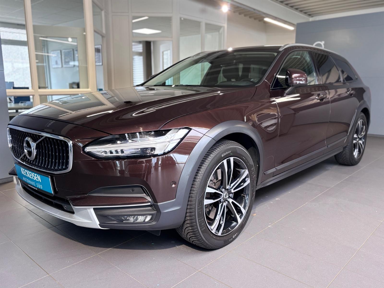 Volvo V90 Cross Country D4 AWD Geartronic Momentum