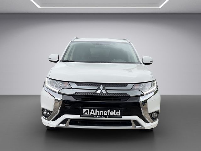 Outlander 2.4 PHEV Plug-in Hybrid Basis Spirit 4