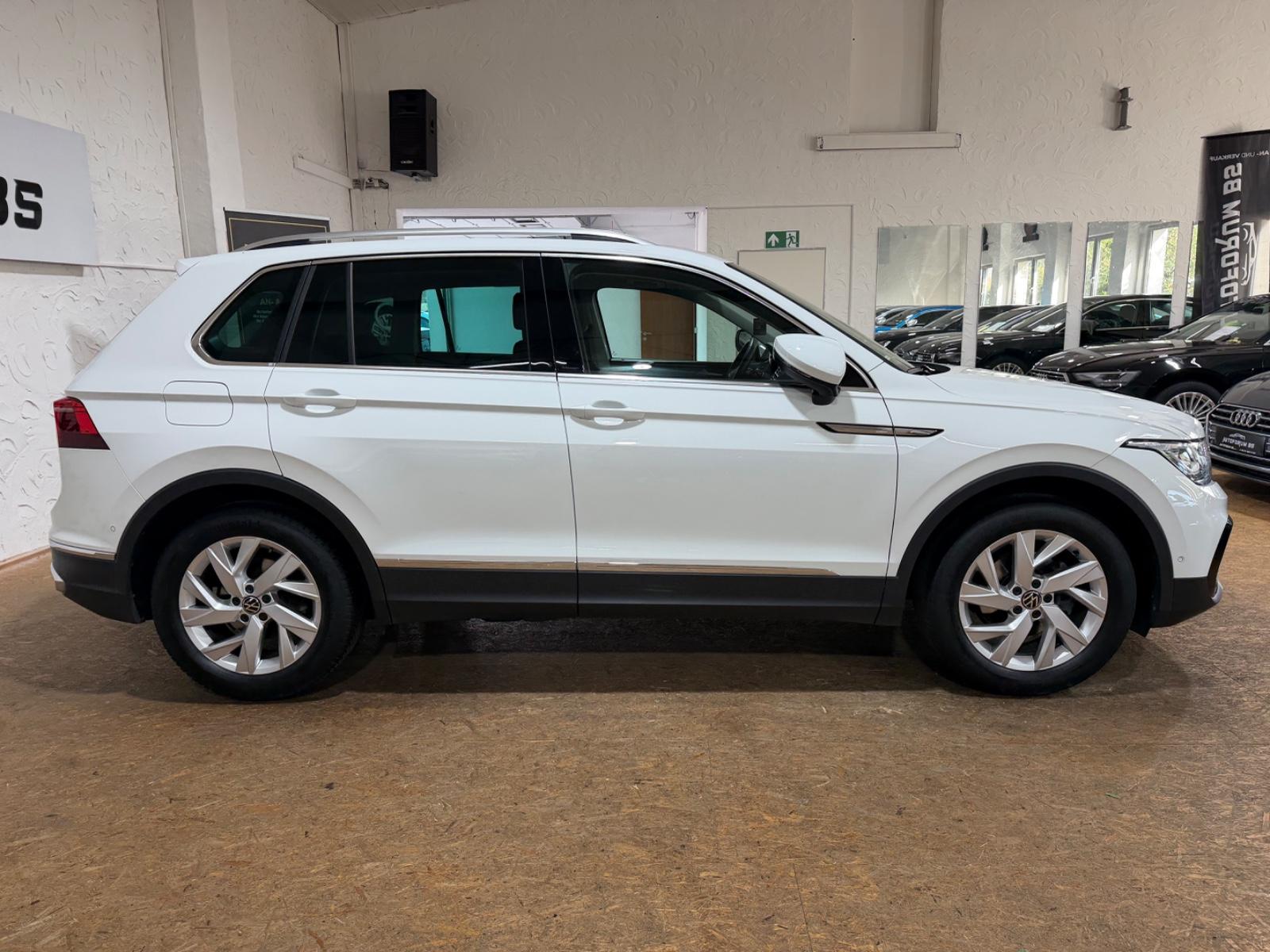 Volkswagen Tiguan Elegance 2.0TDI DSG/PANO/CAM/IQ/GARANTIE