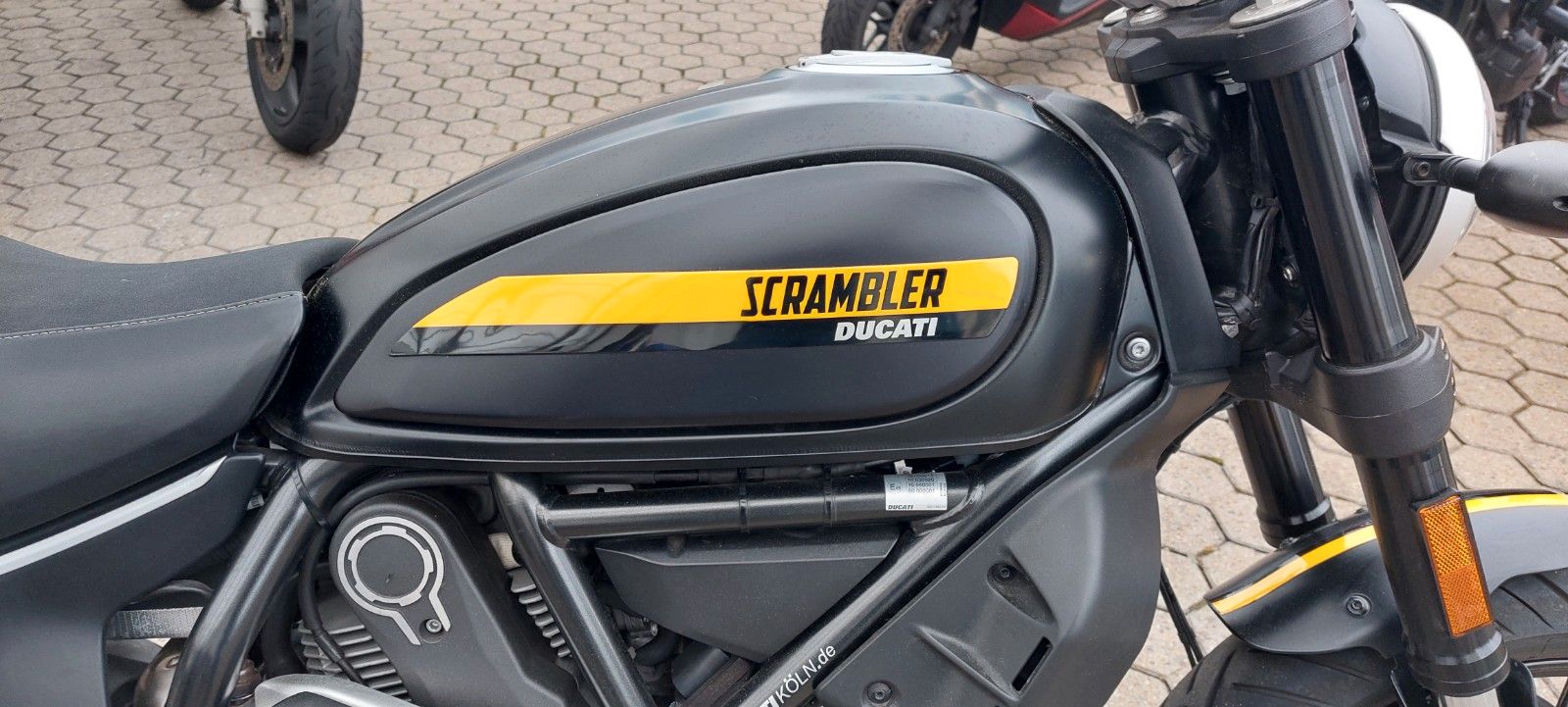 Fahrzeugabbildung Ducati Srambler 800    Icon