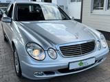Mercedes-Benz E 200 1,8l Limousine/2.Hand/Schalter/Navi/ - Mercedes-Benz E 200 Gebrauchtwagen in Kassel
