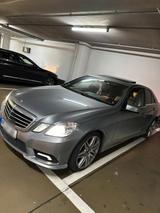 Mercedes-Benz Mercedes Benz E500 - Mercedes-Benz E 500 mit LPG-Antrieb