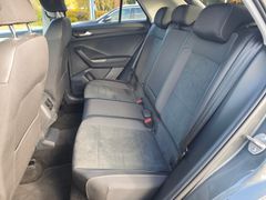 VW T-Roc Style 150 PS DSG #LED+ #ACC #AHK VW T-Roc Style 150 PS DSG #LED+ #ACC #AHK