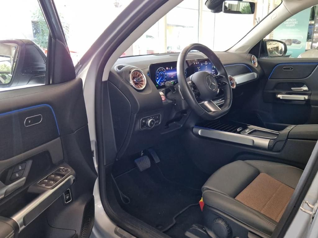 Mercedes-Benz EQB 300 4M ElectricArt Night Pano AHK Distronic foto 8